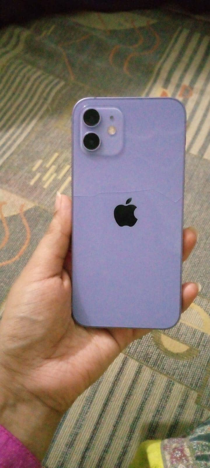 Apple iPhone 12 5
