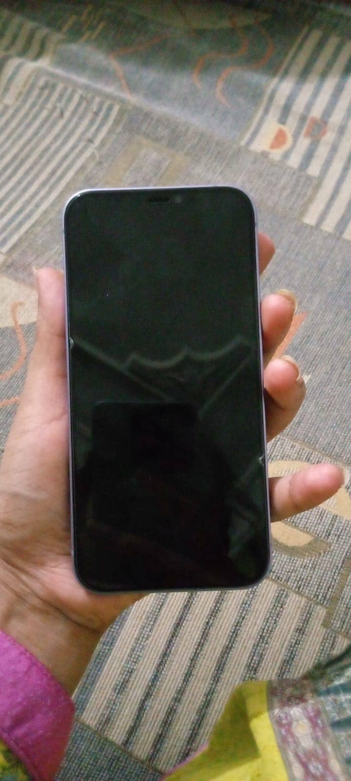 Apple iPhone 12 6