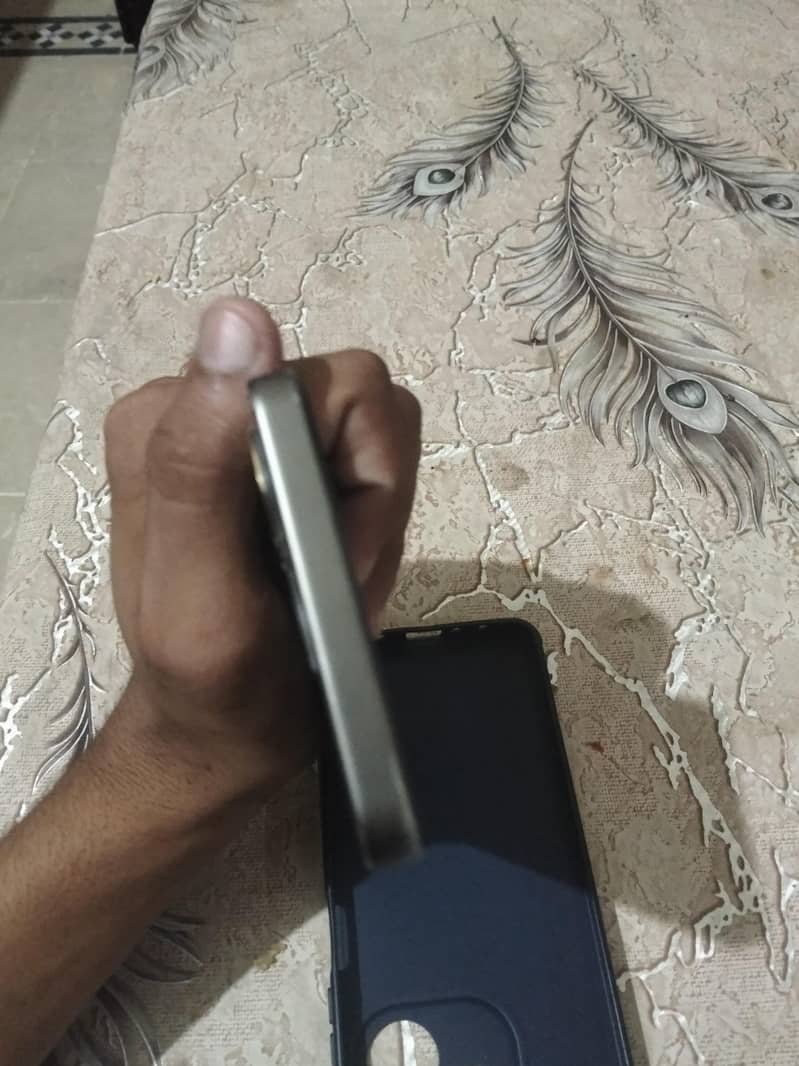 OPPO A5 Pro 3