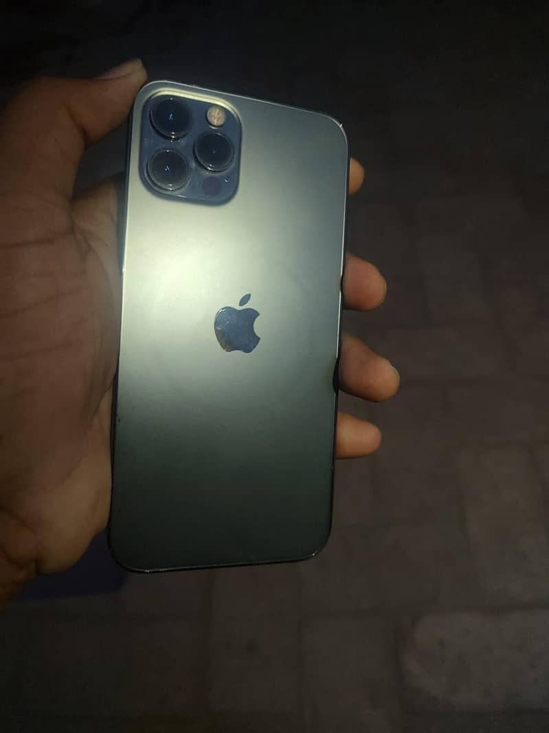 Apple iPhone 12 Pro 0