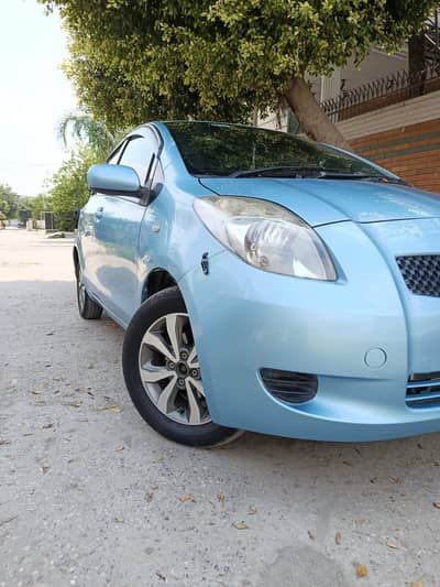 Toyota Vitz 2006