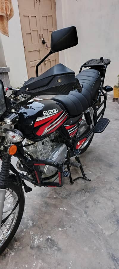 Suzuki gs 150