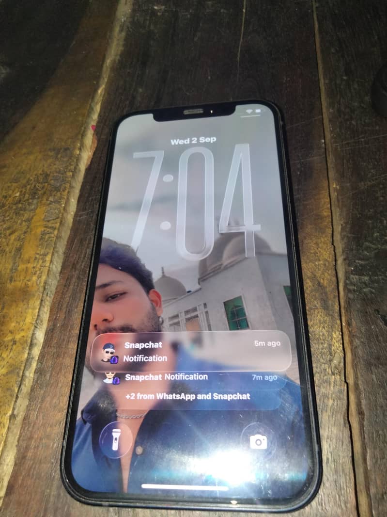 Apple iPhone 12 mini 1