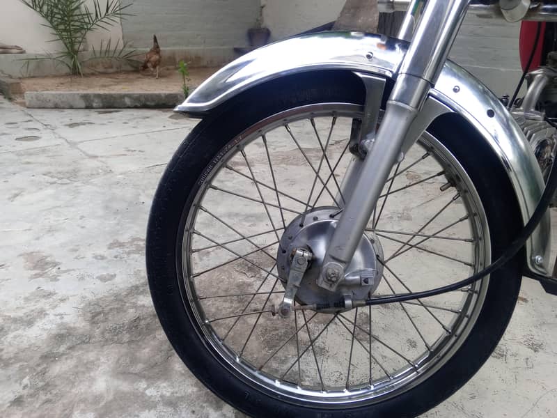 Honda CD 15