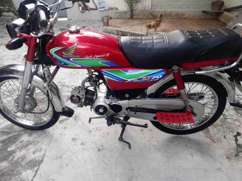 Honda CD 18