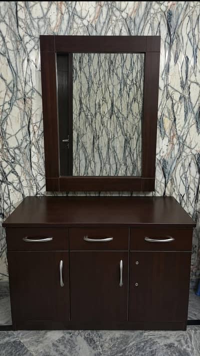dressing table with mirror