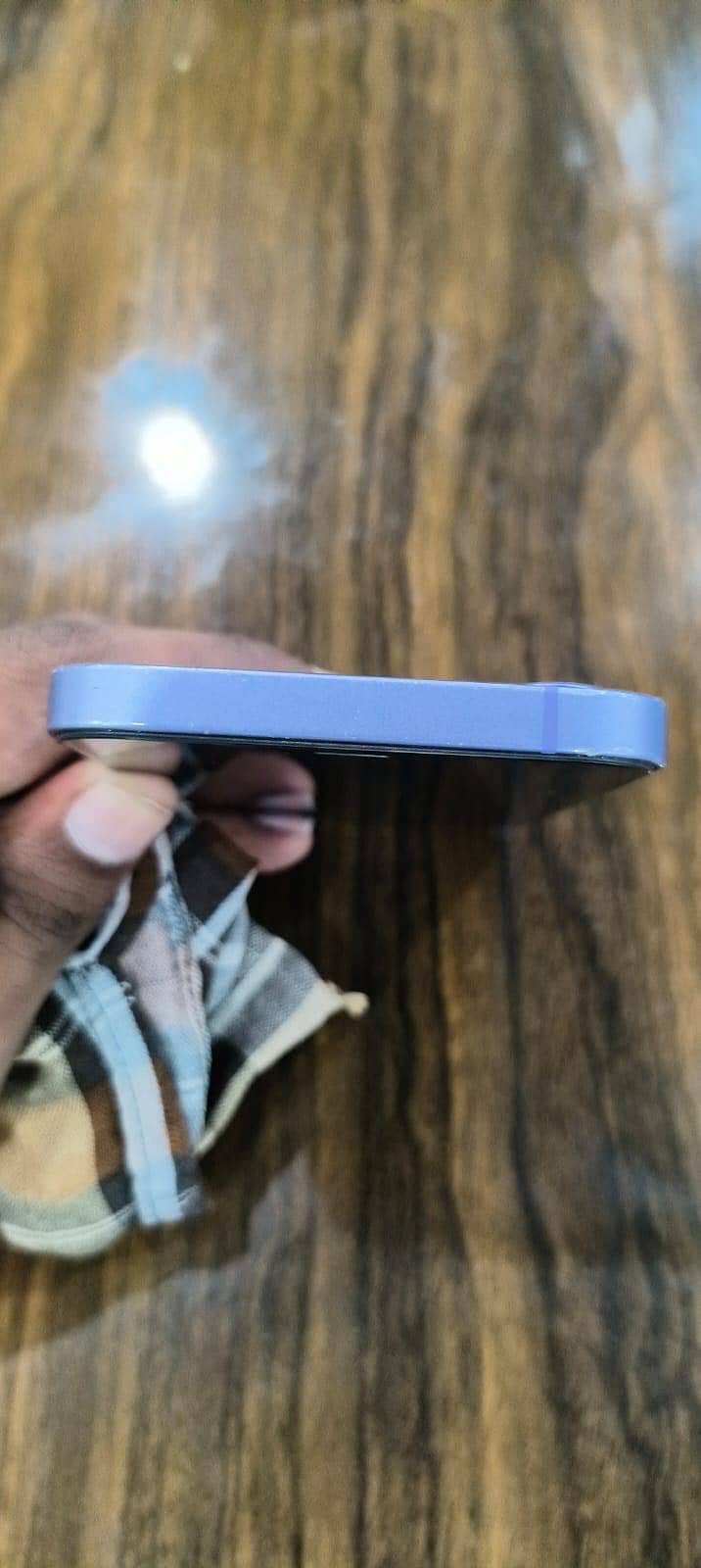 Apple iPhone 12 3
