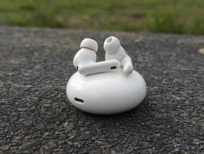 Huawei FreeBuds 7i – Premium Wireless Earbuds | Excellent Condition