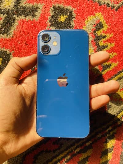 Apple iPhone 12 mini