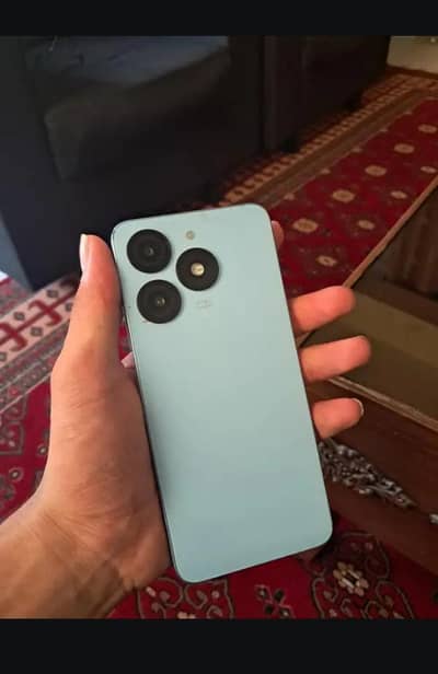 Itel A70