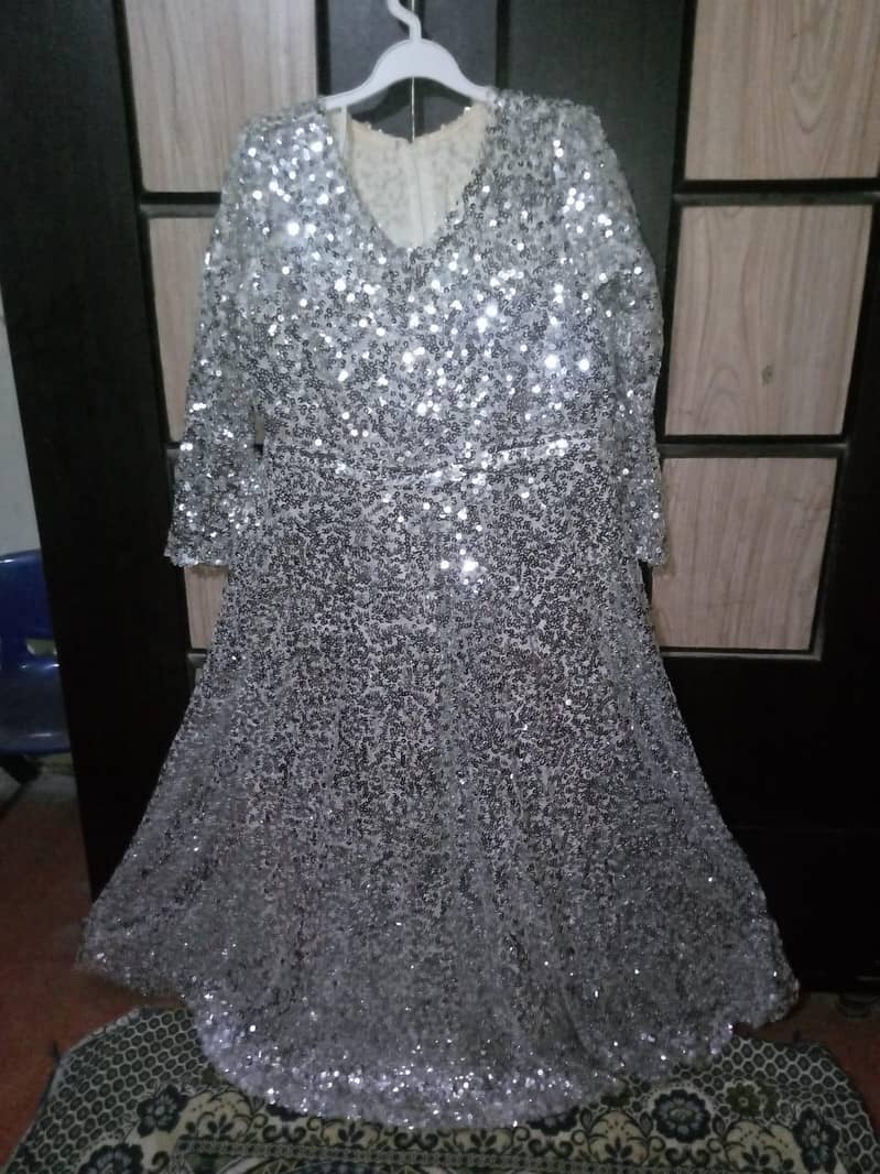 maxi colour Gray 1