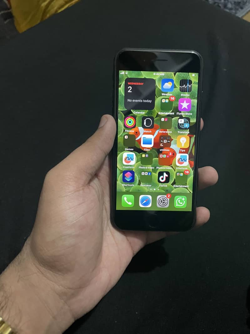 Apple iPhone SE 3rd 2