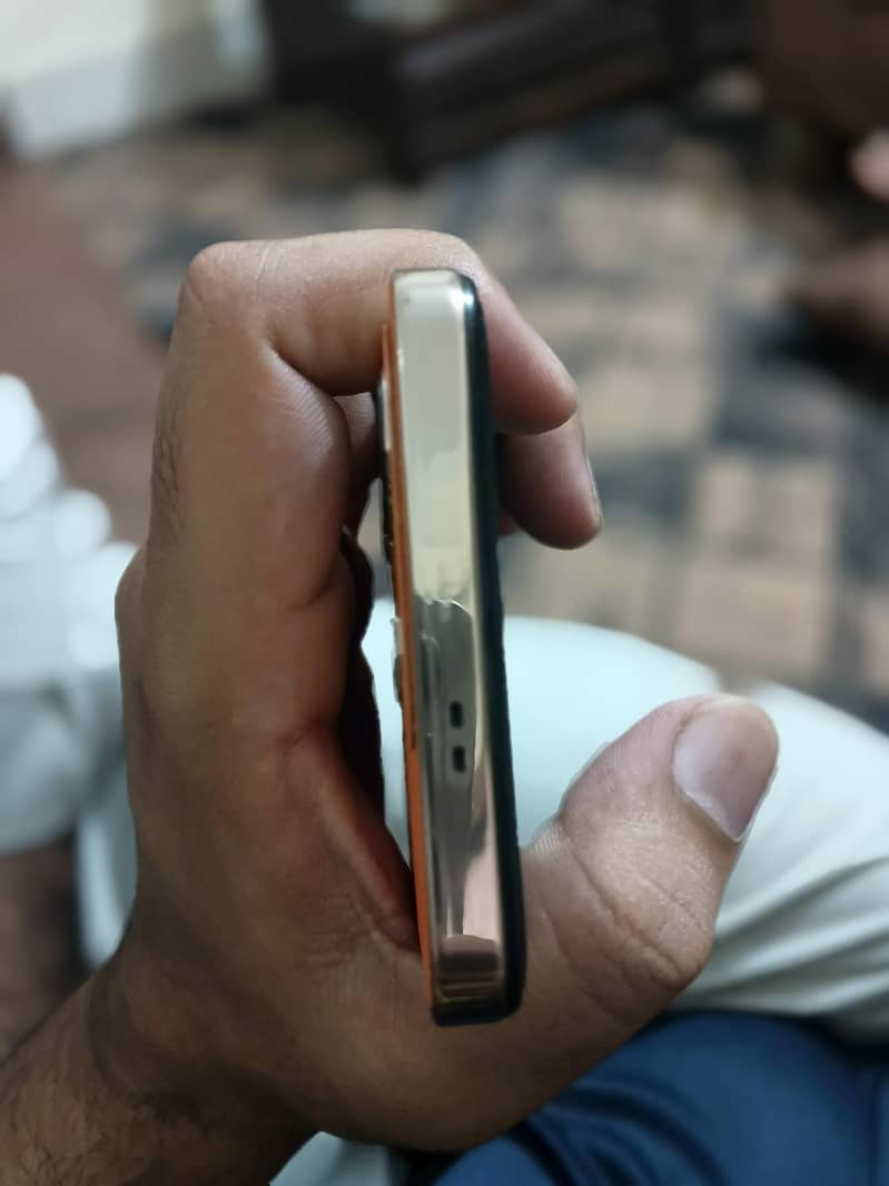 Infinix Note 30 2