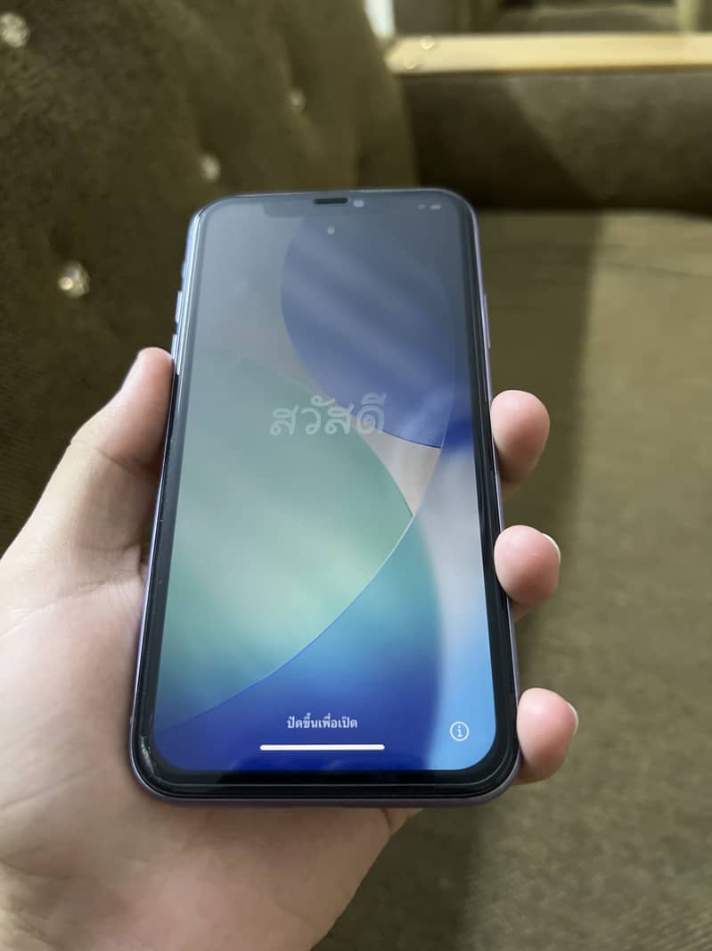 Apple iPhone 11 3