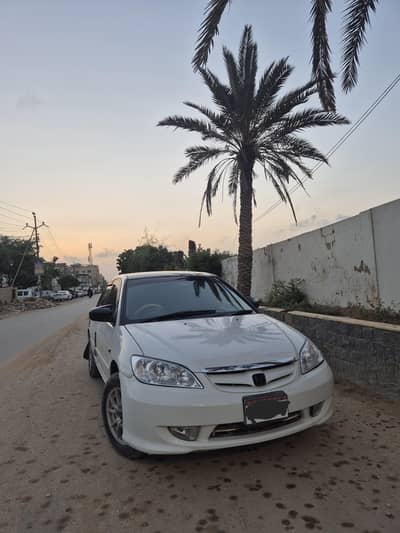 Honda Civic EXi 2005 in immaculate condition
