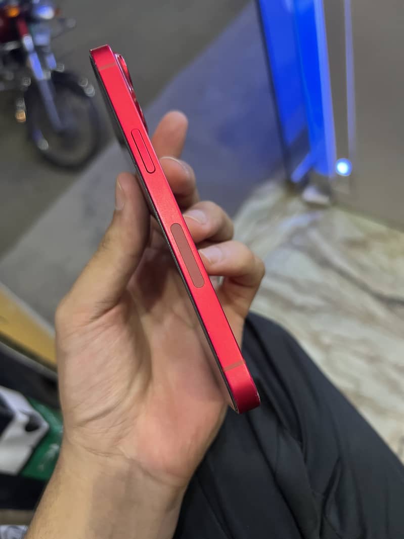 Apple iPhone 14 1