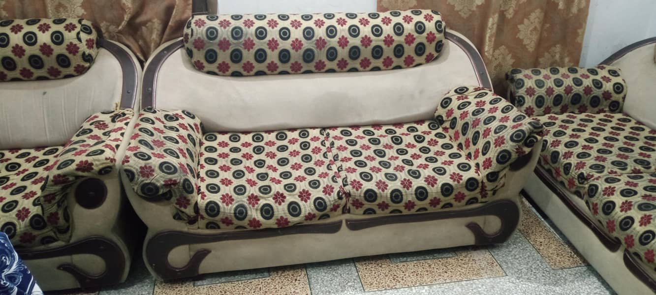 Sofa 7 seater 1