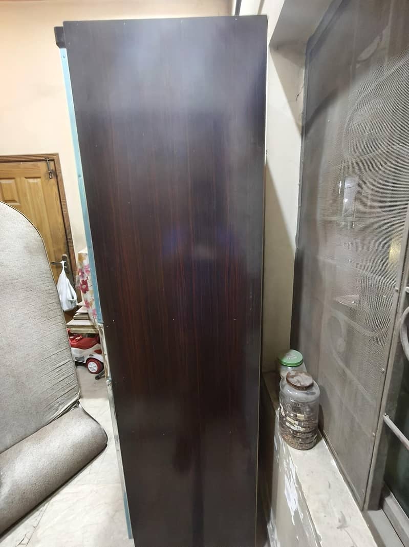 Almari Wardrobe 2