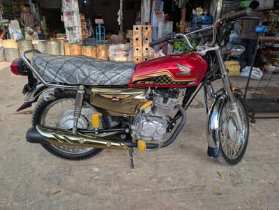 Honda CG 125s *GOLD EDITION*