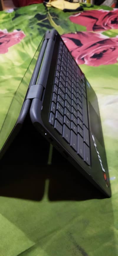 hp android 4 32 touch 360 type c with original heavy charger