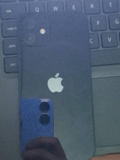 Apple iPhone 12