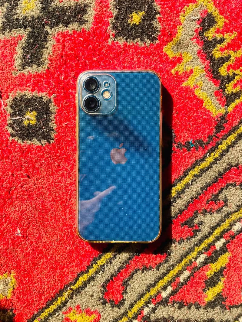 Apple iPhone 12 mini 4