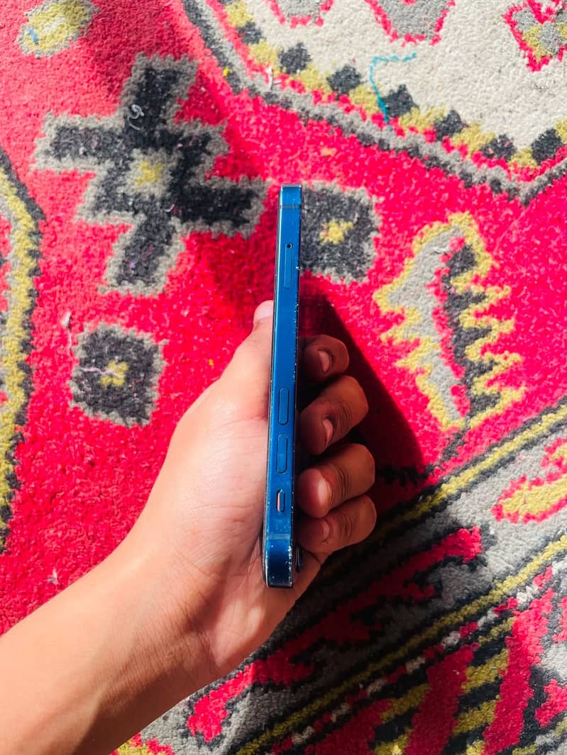 Apple iPhone 12 mini 5