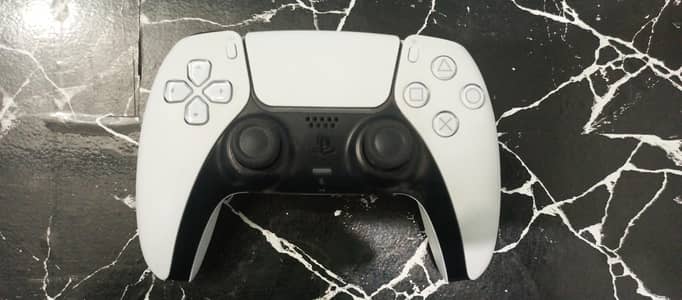 Original Sony PS5 DualSense Controller - 10/10 Condition, No Scratches
