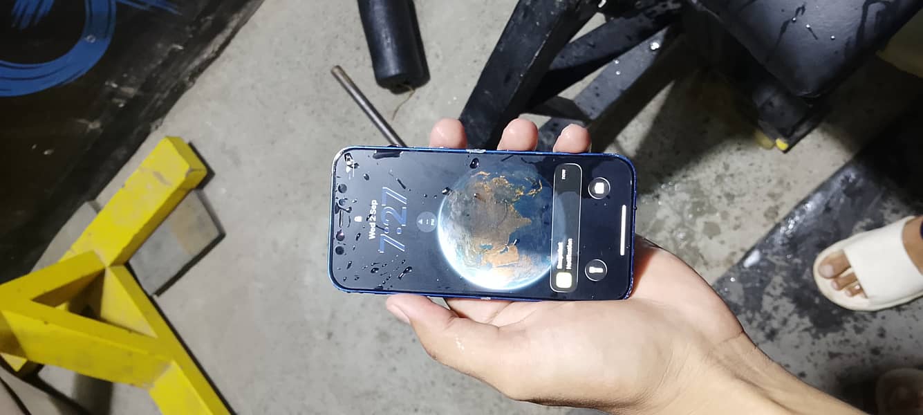 Apple iPhone 12 mini 3
