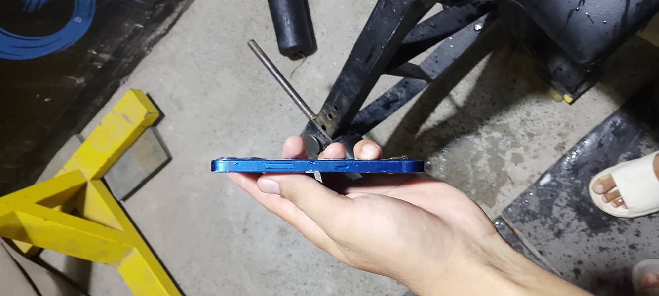Apple iPhone 12 mini 8