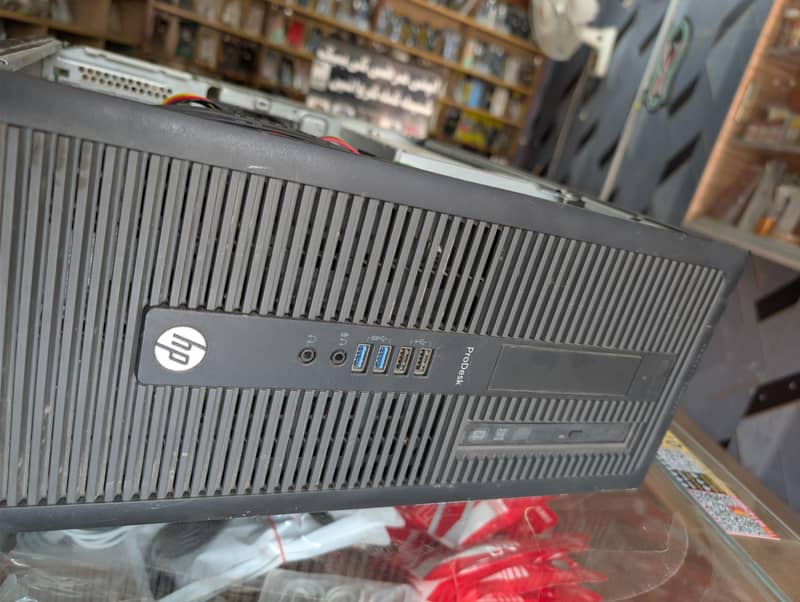 HP Pro desk 1