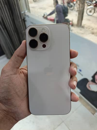 Apple iPhone 16 Pro Max jv