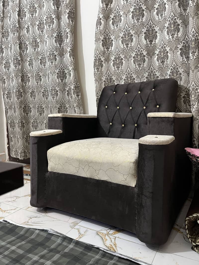 7 seater sofa set 0