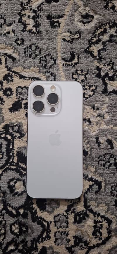 Apple iPhone 15 Pro