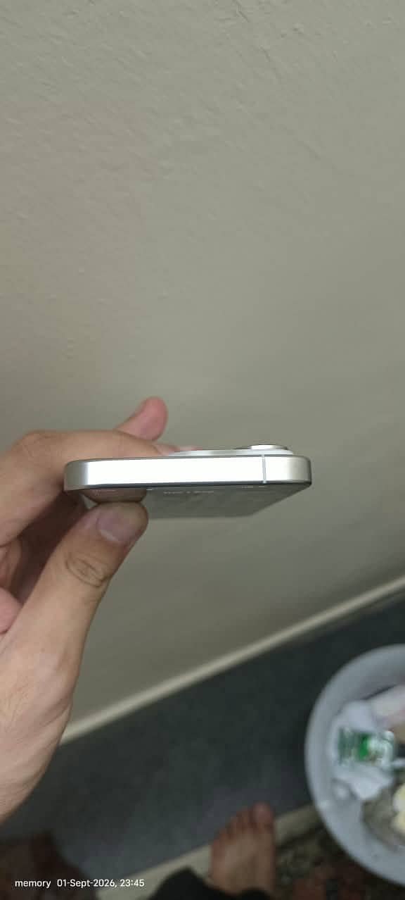 Apple iPhone 15 Pro 5