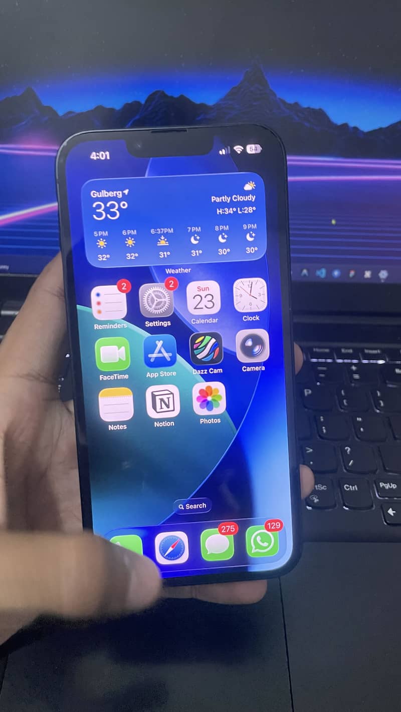 Apple iPhone 13 1