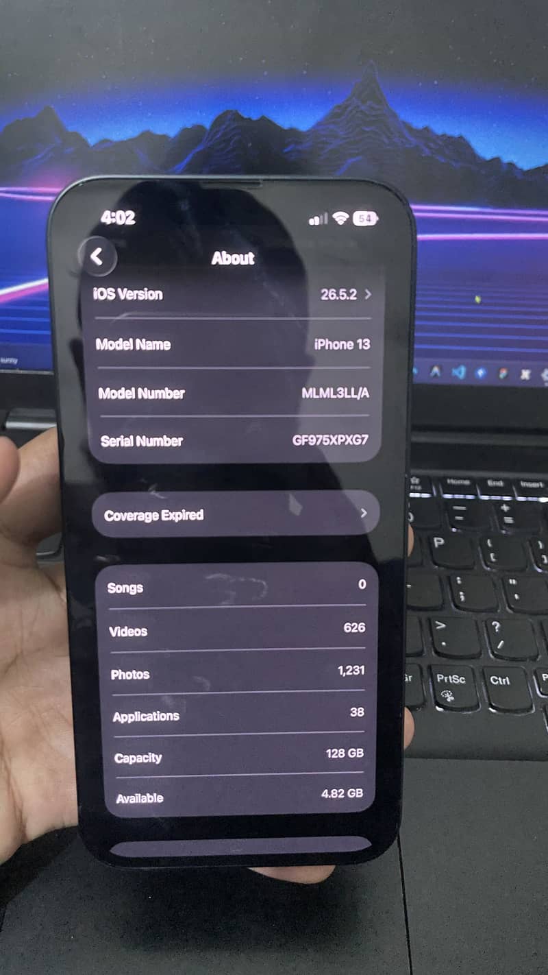 Apple iPhone 13 2