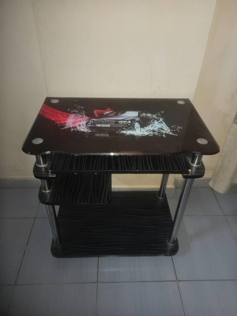 Computer table good condition | fully functional tyres new 1