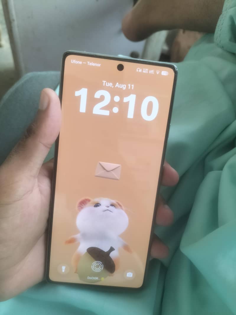 Tecno CAMON 40 2