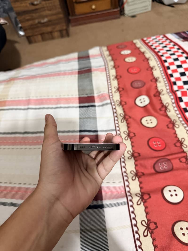 Apple iPhone 14 Pro 5