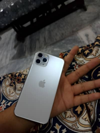 Apple iPhone 11 Pro