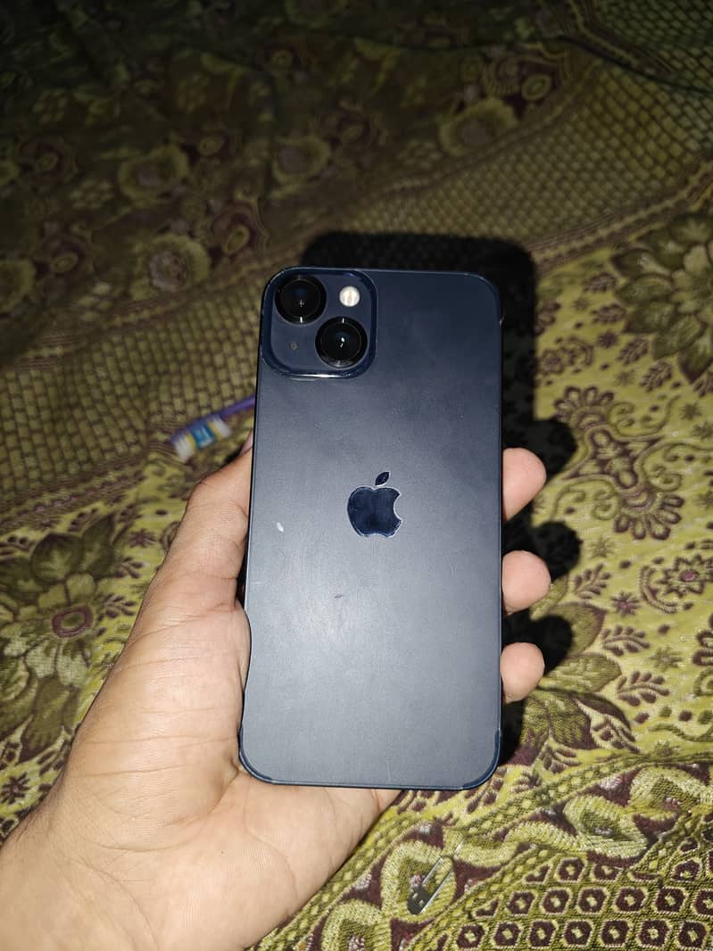 Apple iPhone 13 1