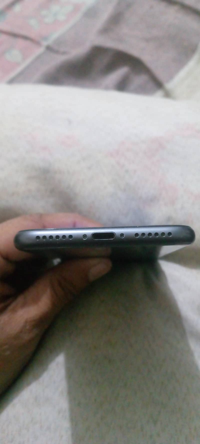 Apple iPhone 8 5