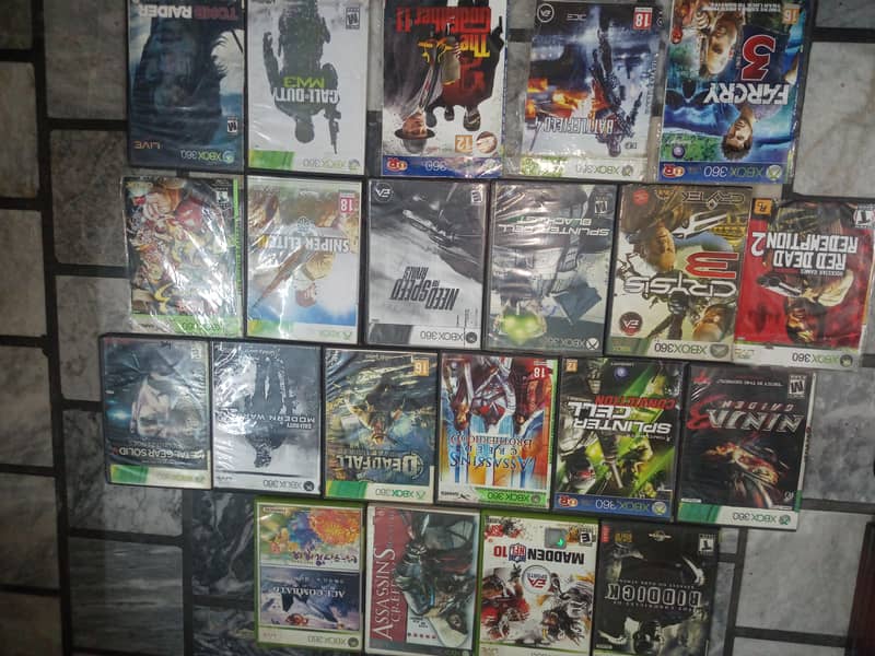 Xbox 360 with 2 wireless controller 4