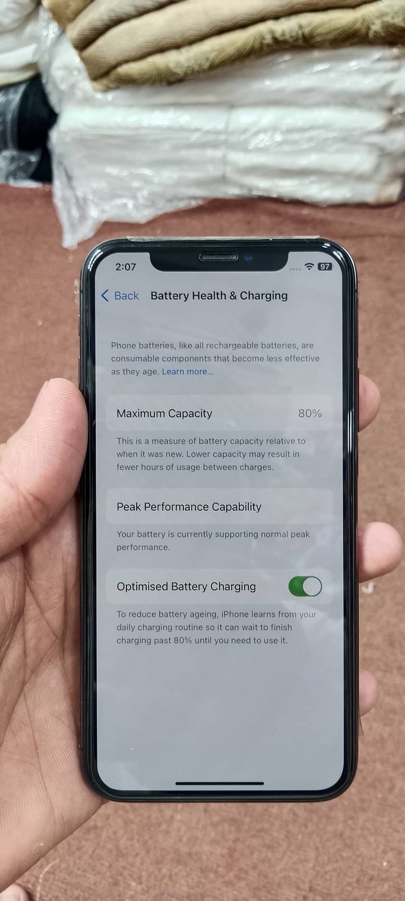 Apple iPhone X 4