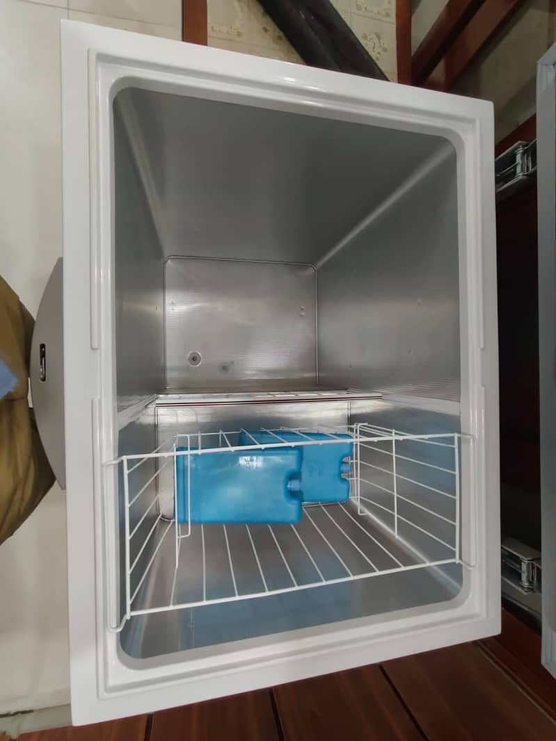 deep freezer slightly use 1