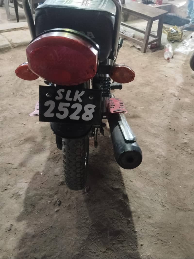 2017۔ماڈل 9