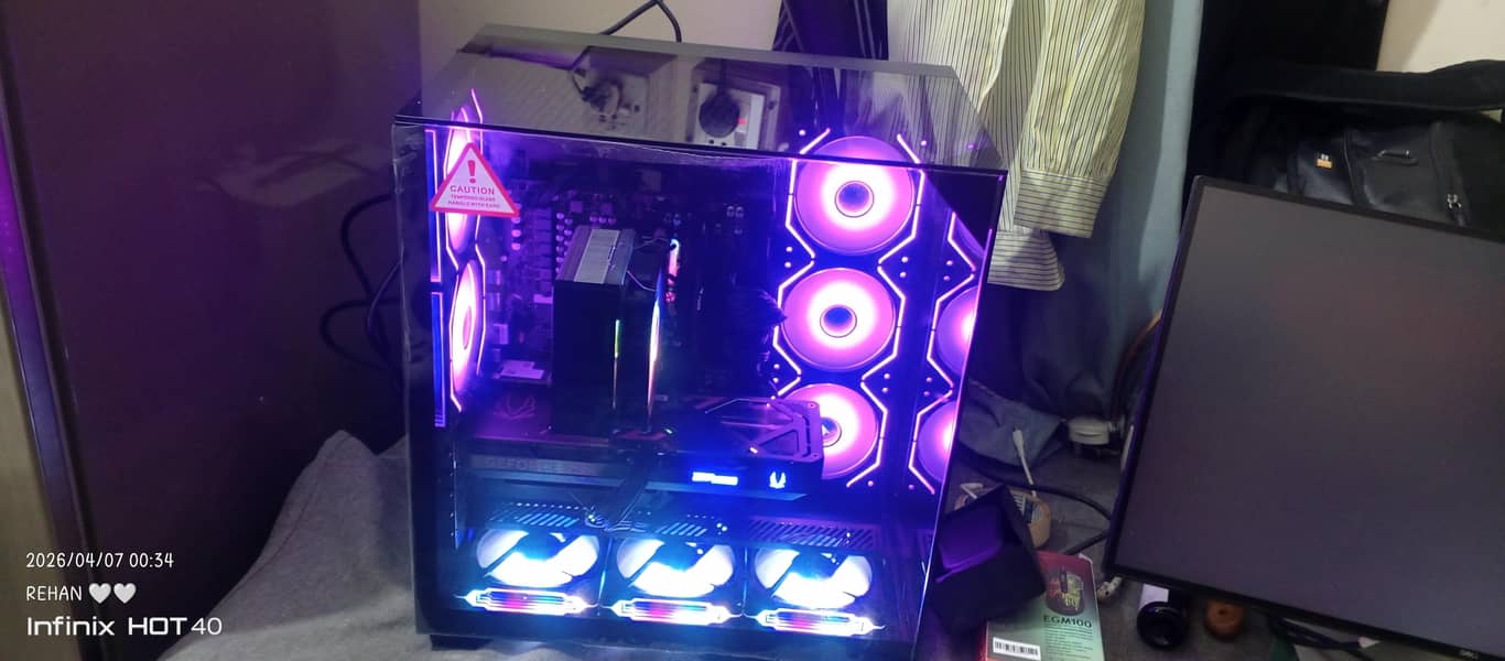 RTX 5070 Gaming Pc 12