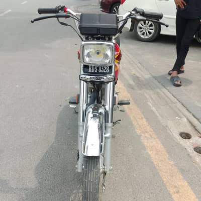 CG Honda 125 red colour  03707725772 WhatsApp only
