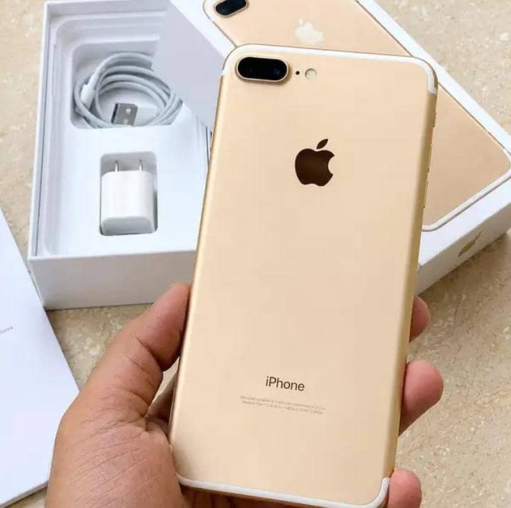 Apple iPhone 7 Plus 6